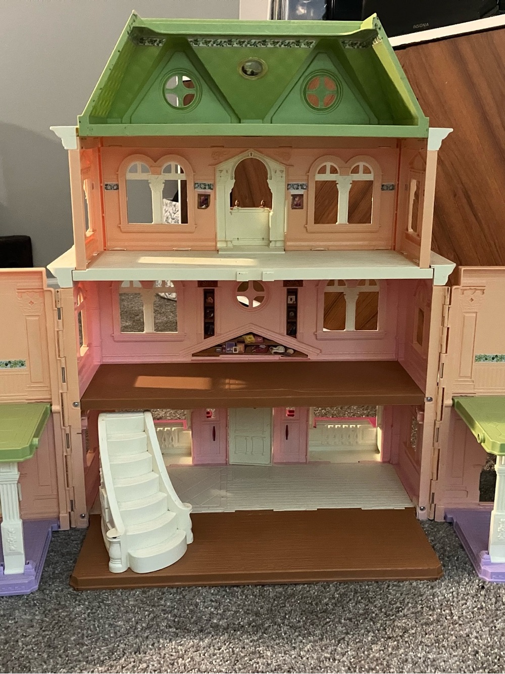 2008 Fisher Price Loving Family Victorian Grand Mansion Dollhouse - Picture 2 of 9